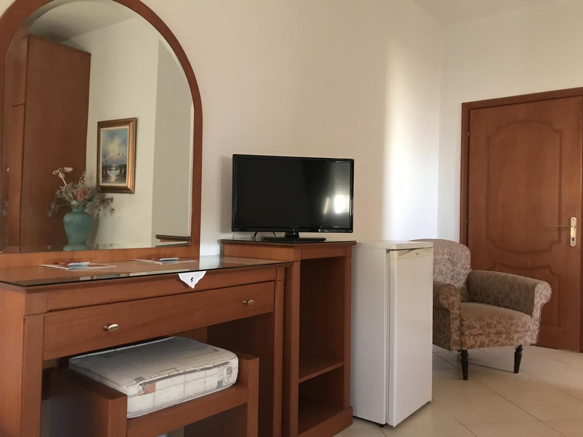 Agnanti Hotel Avdira Luaran gambar